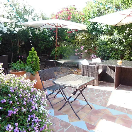 De La Plage מלון 2*