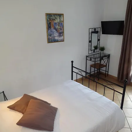 De La Plage Hotel 2*