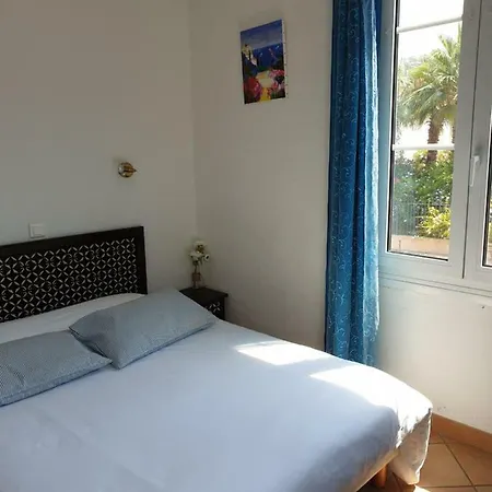 De La Plage Saint-Tropez