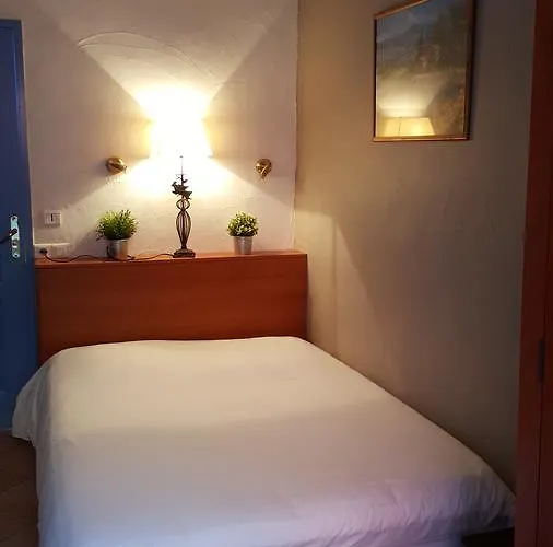 De La Plage Hotel